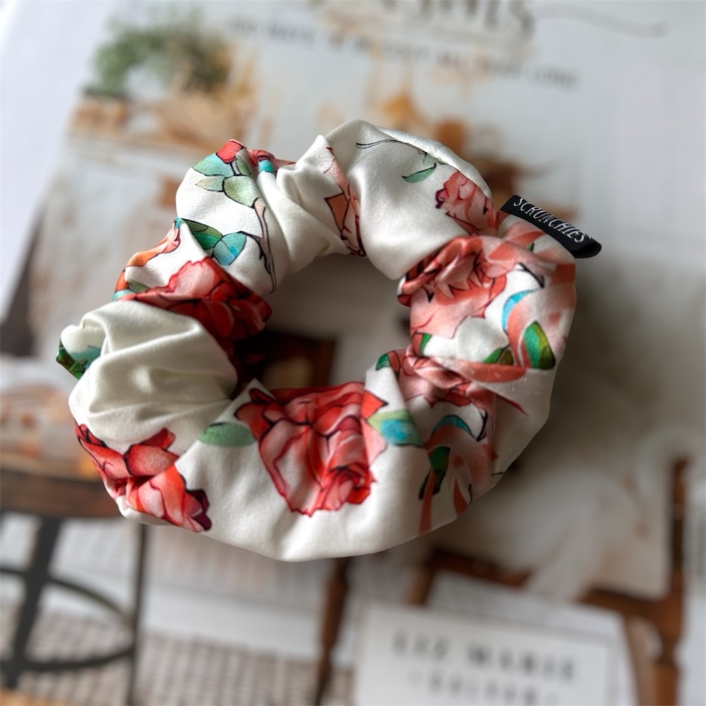 Mulberry Silk Scrunchie, Floral Vintage Prints, 22mm Silk, Ponytail Holder